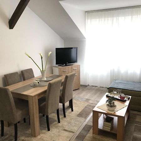 Sweet Dreams Apartment Суботица Екстериор снимка
